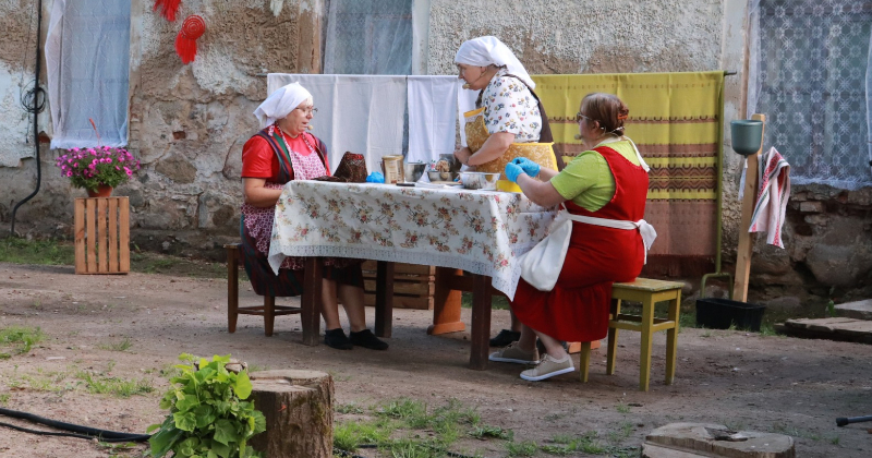Uz tik&scaron;anos Viesītē vasaras vidū pulcējas aptuveni 120 cilvēki