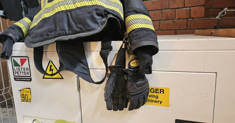 Rubenes pagastā glābēji palīdz spēkratā iespiestam cilvēkam