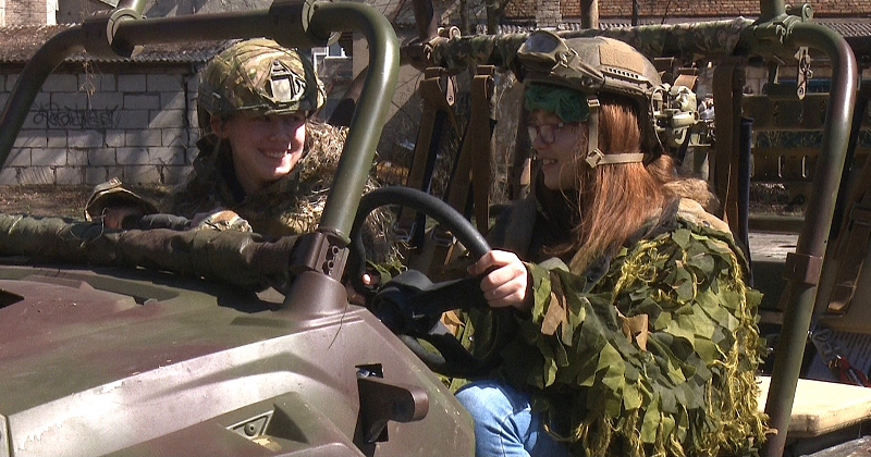 Jēkabpilī būs militārās tehnikas izstāde