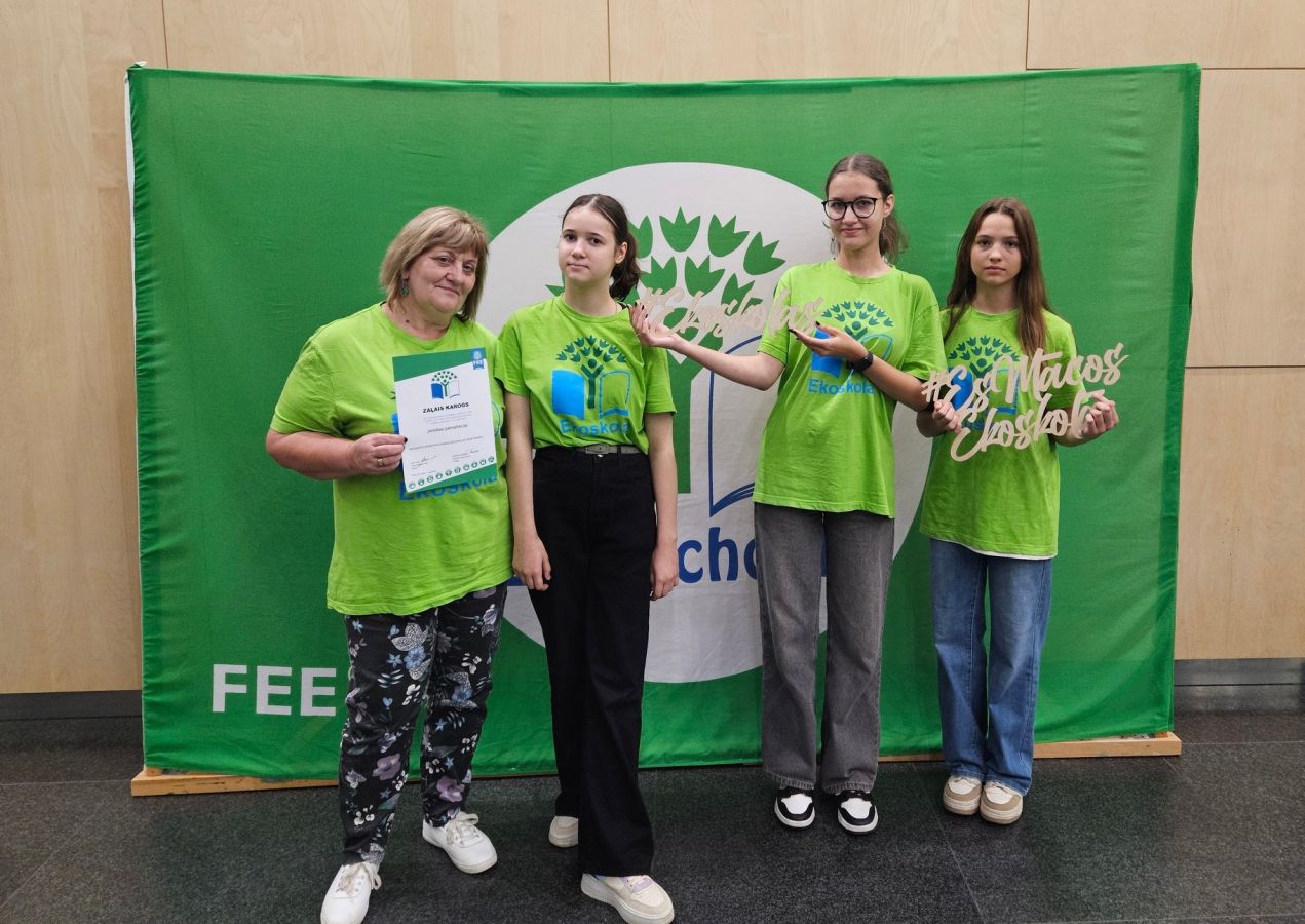 Jersikas pamatskola saņem Zaļo karogu