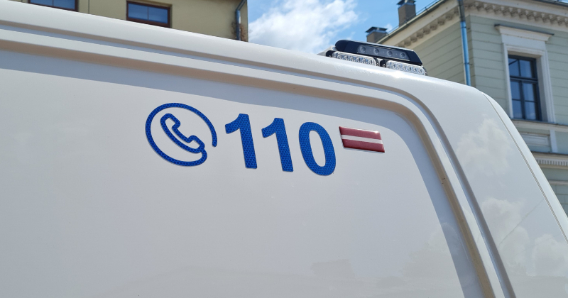 Policija Jēkabpilī aiztur vīrieti par biju&scaron;ās dzīvesbiedres nolaupī&scaron;anu