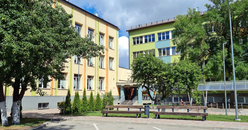 Jēkabpils 2. vidusskola &ndash; joprojām kā uz naža asmens