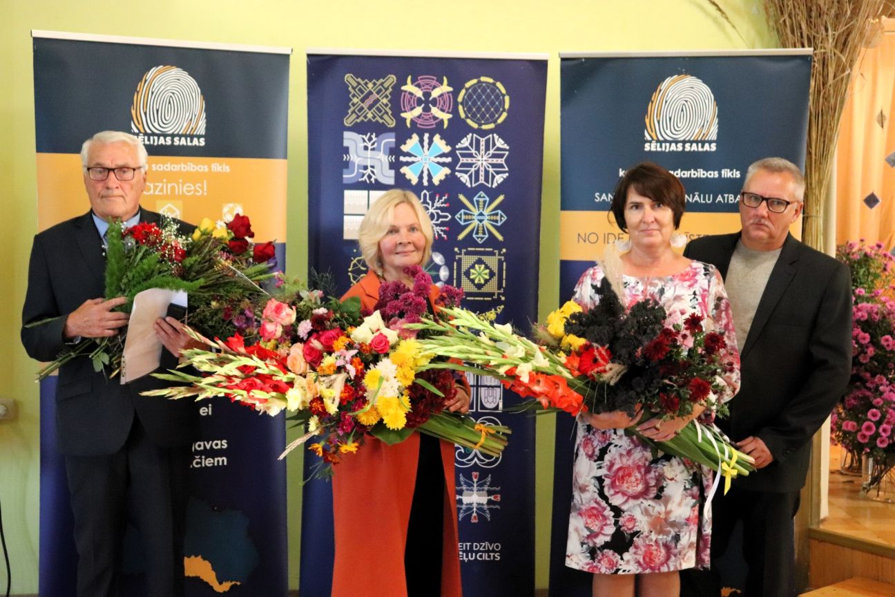 Viesītē apbalvoti konkursa “Sēlijas sudrabs” laureāti