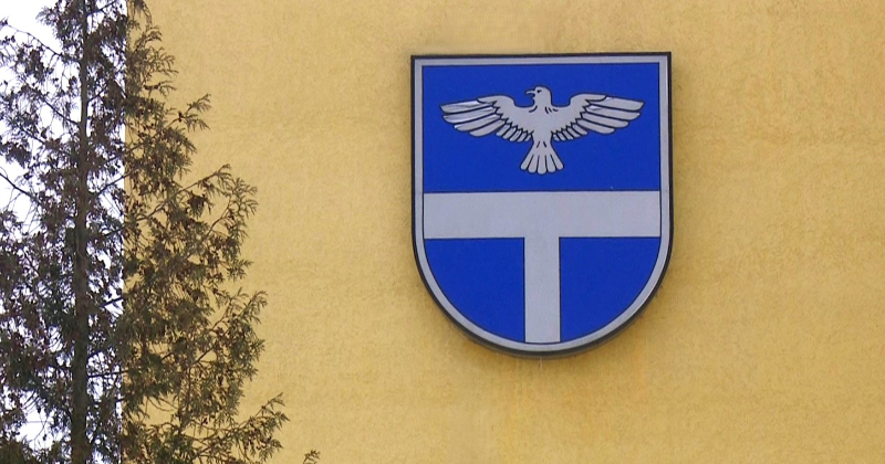 Rudzātos labiekārtos parku