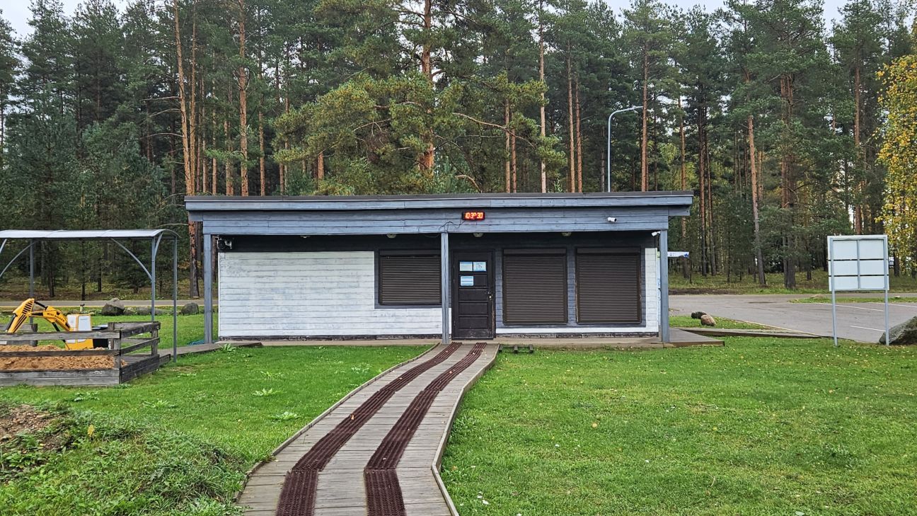 Jēkabpils Mežaparka kalna namiņš saīsina darba laiku