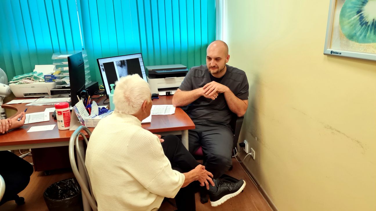 Ārsti bez maksas konsultē pacientus labdarības akcijā “Dzīvo vesels”