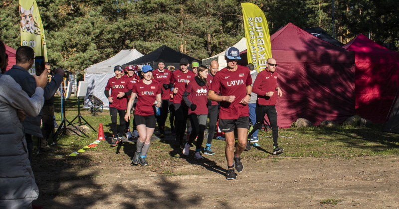 Jēkabpilī pulcējās 15 Latvijas labākie ultramaratonu skrējēji 