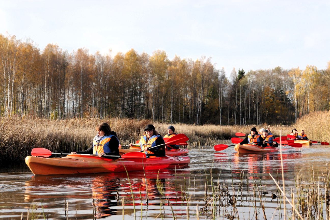 Polijas NVO aktīvisti apgūst lauku attīstības pieredzi Sēlijā 