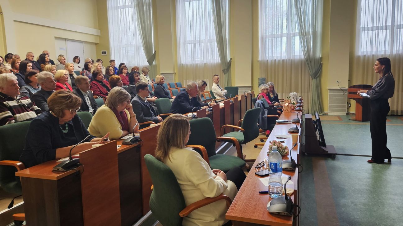 Izglītības iestāžu vadītāji nereti izjūt mobingu no vecāku puses 