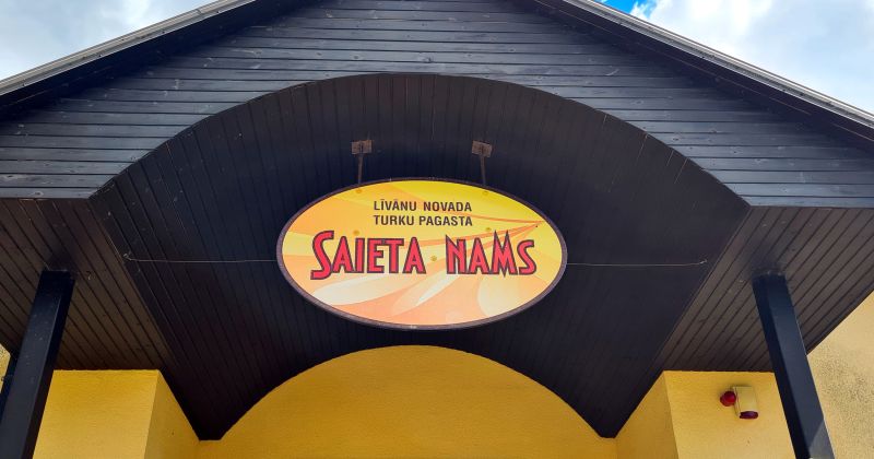 16. novembrī slēgs Turku pagasta pārvaldes ēku Zundānu Tautas namā 