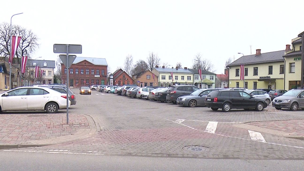 Valsts svētku laikā satiksmei būs slēgts Vecpilsētas laukums