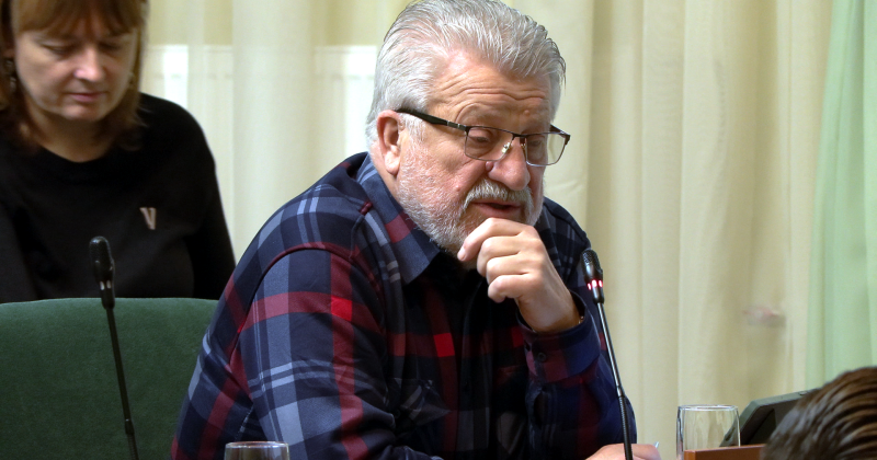 Diskusija Finan&scaron;u komitejā: vai uz Ukrainu tiek sūtīti lūžņi?