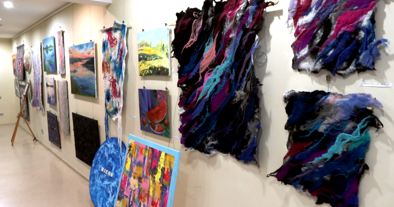 Līvānos var aplūkot mākslinieku salidojumā radītos darbus