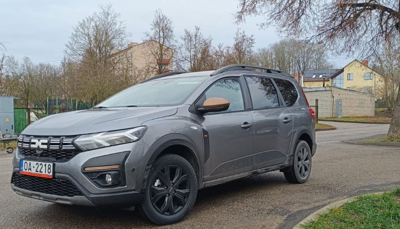 Aknīstes un Ābeļu pagasta pārvalde saņem jaunus spēkratus