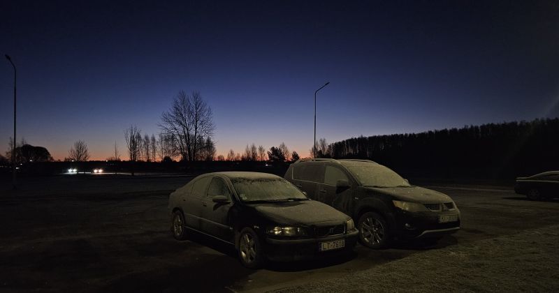 Apledojuma dēļ daudzviet apgrūtināti brauk&scaron;anas apstākļi