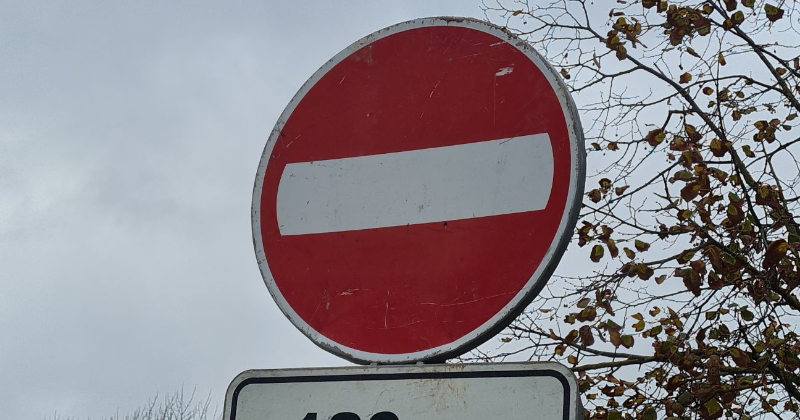 Vecpilsētas laukums būs slēgts satiksmei vairāk nekā divas diennaktis 