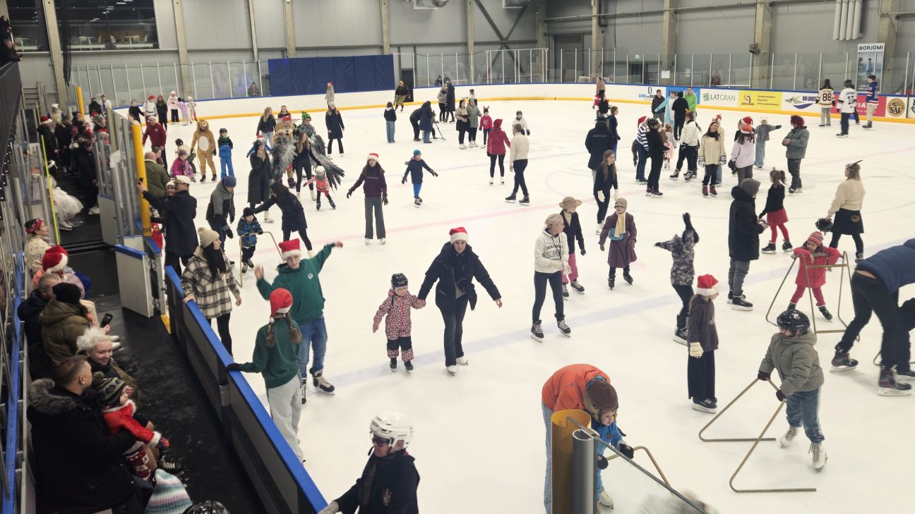 Karnevāls uz ledus vieno vairāk nekā 200 dalībniekus