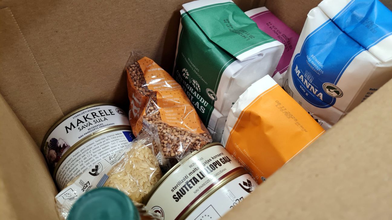 Jēkabpilī par izmaiņām pārtikas paku izsniegšanā nesatraucas