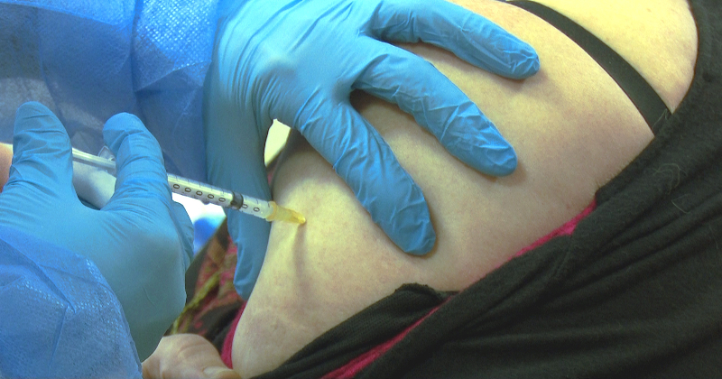 Pieejama valsts apmaksāta gripas vakcīna visiem iedzīvotājiem