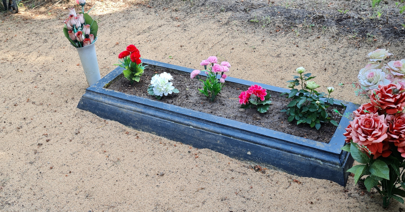 Nenoskaidrotu miru&scaron;o apbedī&scaron;anai Līvānu novada pa&scaron;valdība saņems 418 eiro