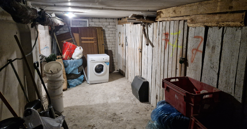 SIA &ldquo;JK Namu pārvalde&rdquo; atgādina par pagrabu koplieto&scaron;anas telpu tīrī&scaron;anu 