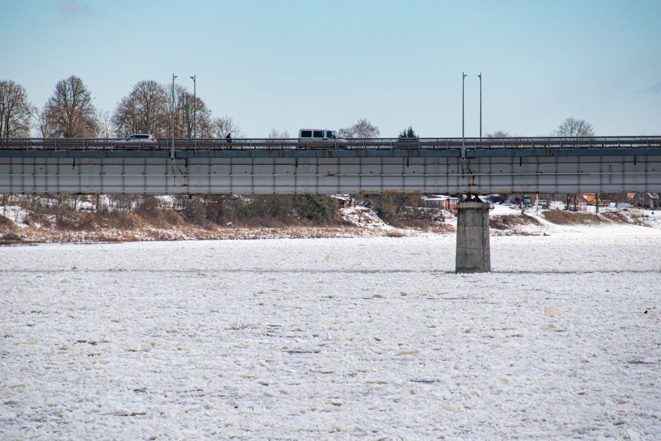Daugavā pie Jēkabpils nedaudz krities ūdens līmenis