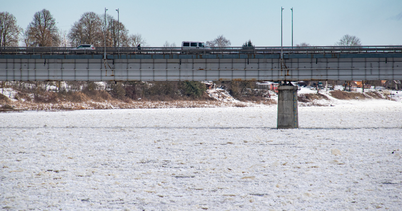 Daugavā pie Jēkabpils nedaudz krities ūdens līmenis