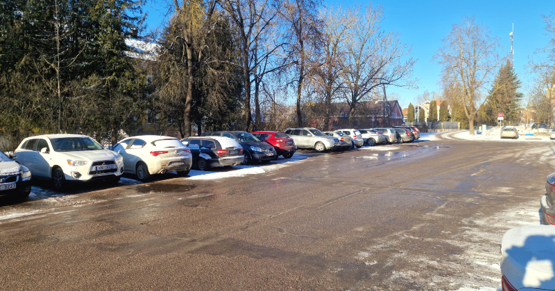 Pa&scaron;valdība pagaidām neplāno labiekārtot teritoriju pie Krustpils dzelzceļa stacijas