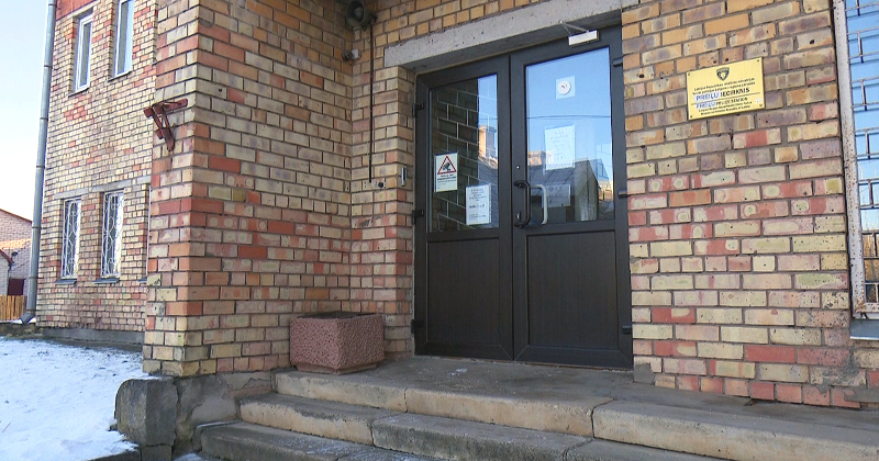 Aizturēts vīrietis, kur&scaron; Līvānos veicis vairākas zādzības