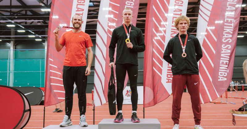 Emīls Lamba izcīna savu pirmo zelta medaļu pieaugu&scaron;o konkurencē