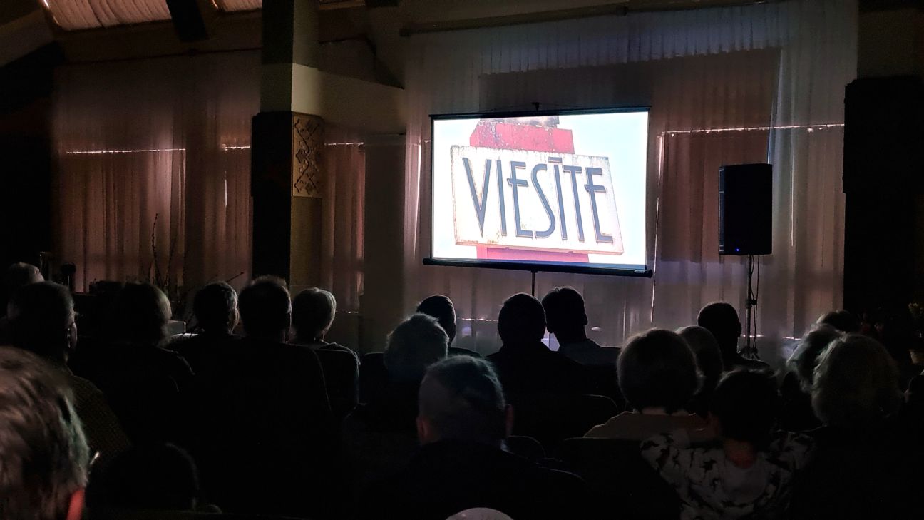 “Viesītes mašīnista stāsts” ļauj ielūkoties šaursliežu dzelzceļa vēsturē