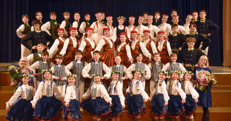 Aizvadīta Jēkabpils novada izglītības iestāžu tautas deju kolektīvu skate