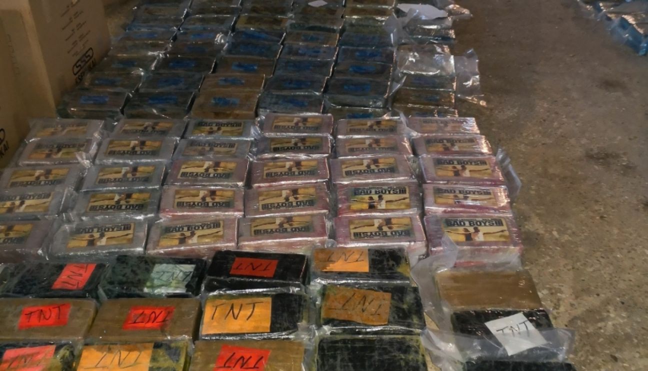 Kokneses kokaīna lietā trīs personām piespriež deviņus līdz desmit gadus ilgus cietumsodus