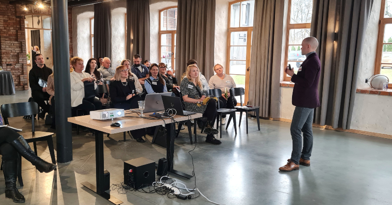 Tūrisma uzņēmēji izzina, kā veiksmīgāk piesaistīt klientus