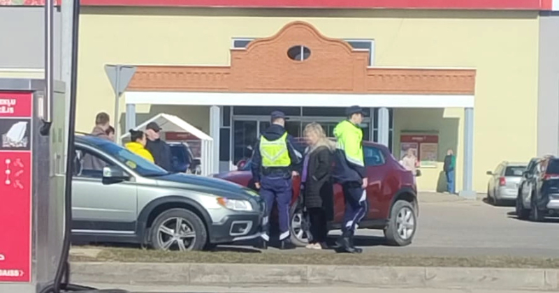 Jēkabpilī iereibusi autovadītāja izraisa sadursmi