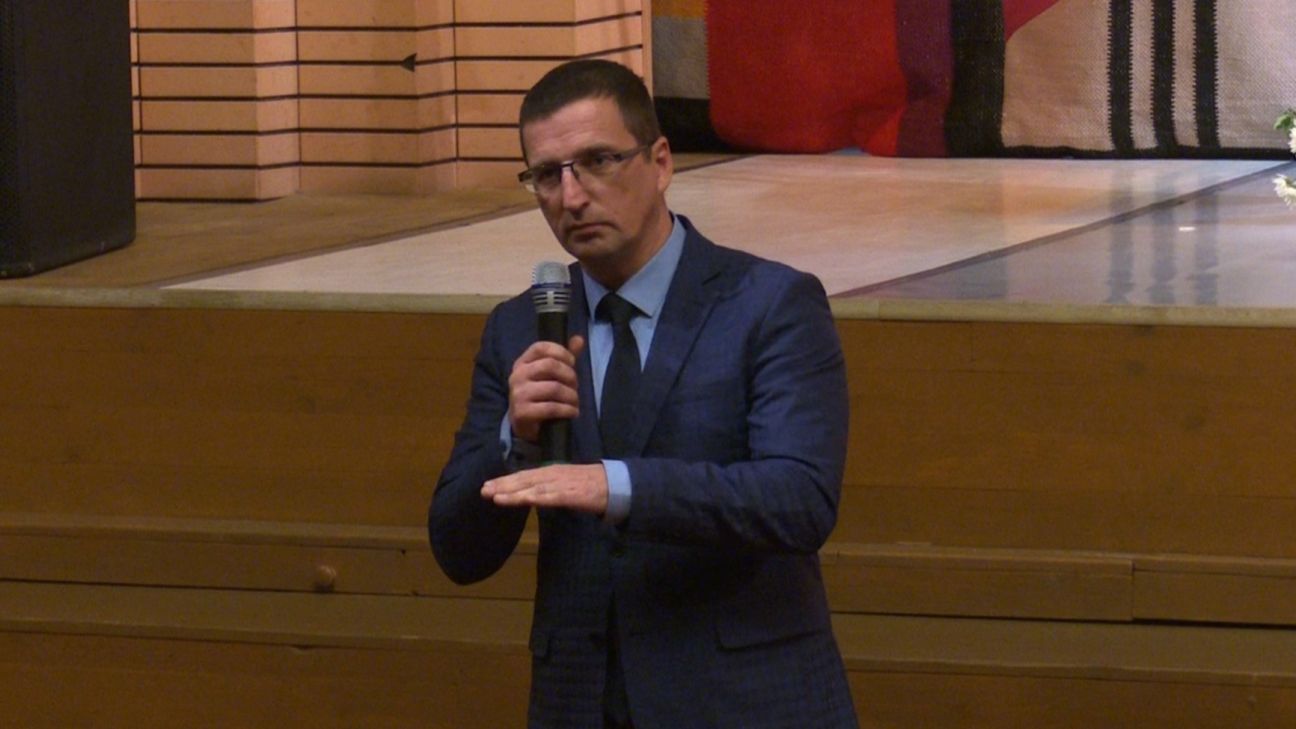 Raivis Ragainis sniedz pirmo komentāru par KNAB veiktajām darbībām (PAPILDINĀTS pulksten 17:24)