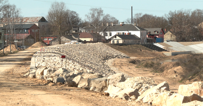 Jēkabpilī 7. aprīlī atsāks dambja pārbūves darbus