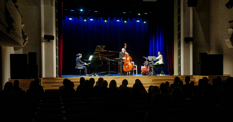 Arvīda Žilinska darbi jaunā skanējumā &ndash; Jēkabpilī uzstājas komponista mazmazdēls