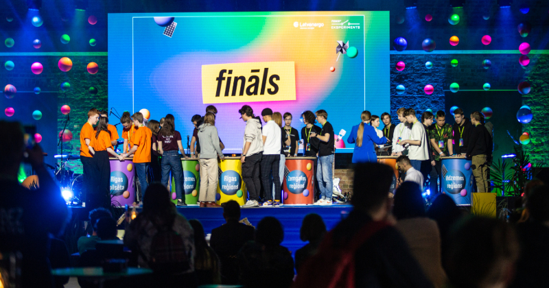 FIZMIX konkursa pusfinālā piedalīsies divas komandas no Viesītes vidusskolas 