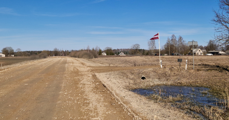 Latvijā 48,8% valsts vietējo autoceļu ir sliktā vai ļoti sliktā stāvoklī