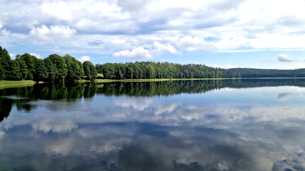 Aicina piedalīties sportiskajā ģimeņu izaicinājumā – pārgājienā dabā