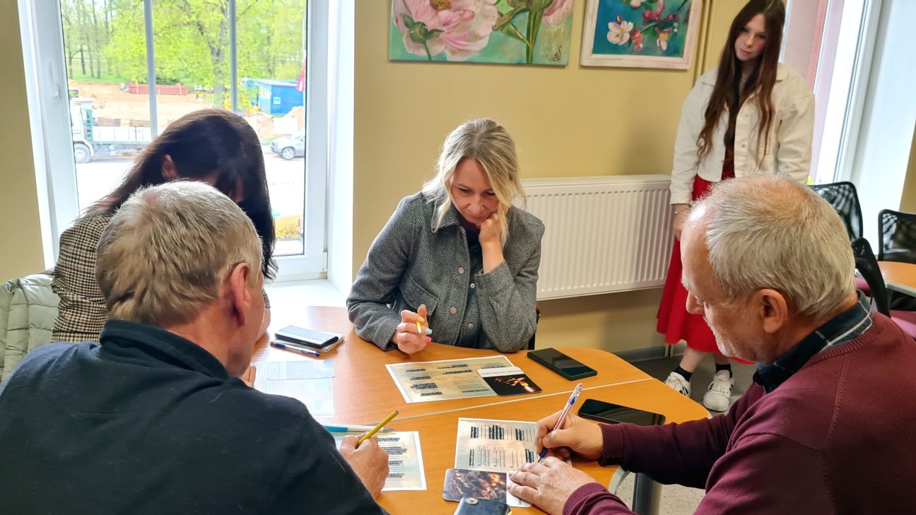 Jēkabpilī testē spēli, kas ļauj pārbaudīt gatavību krīzes situācijām