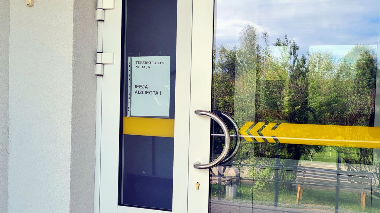 Jēkabpilī slēdz tuberkulozes nodaļu