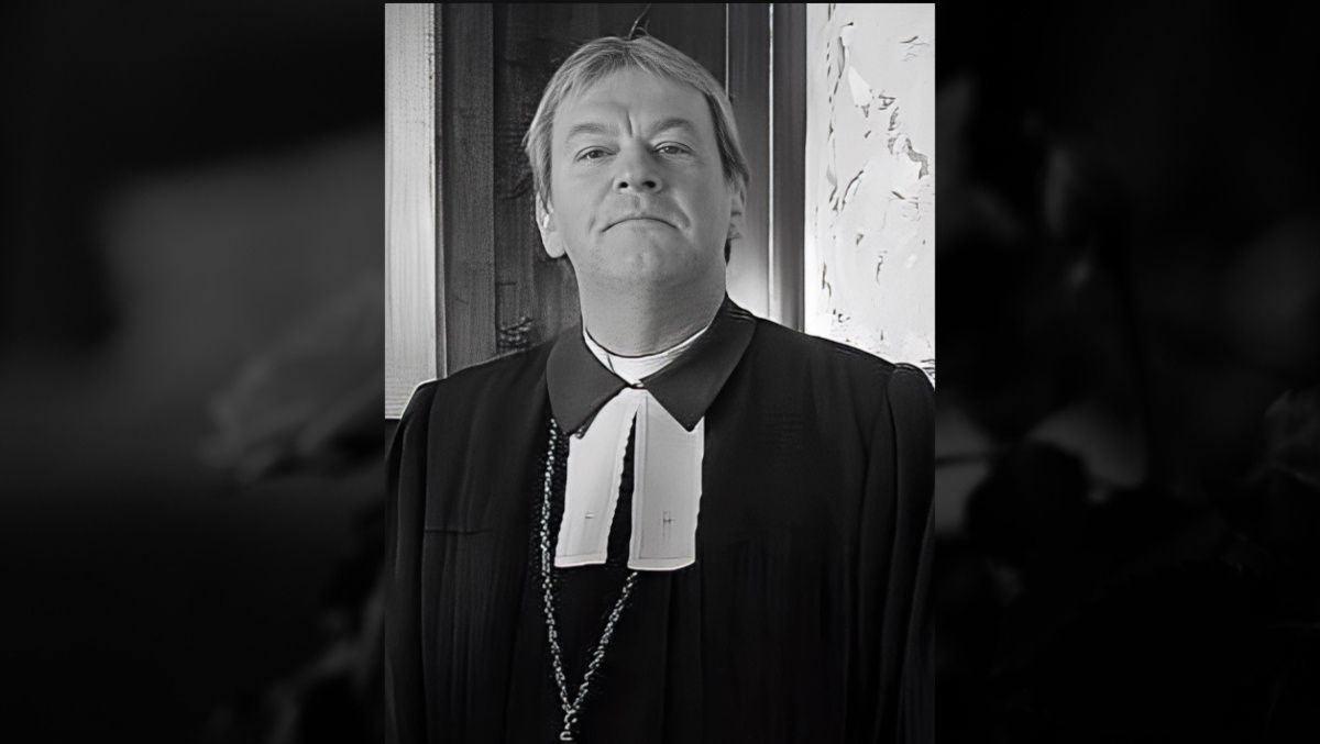 Mūžībā devies mācītājs Modris Plāte