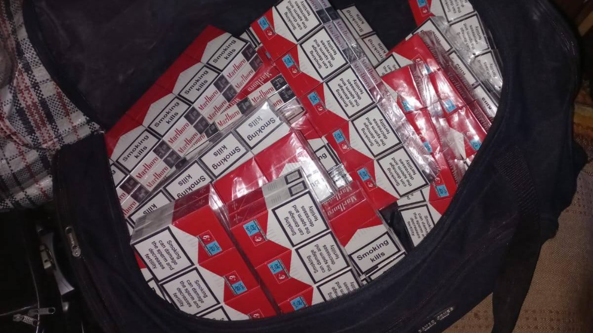 Policija Līvānos konfiscē amfetamīnu un 4600 nelegālo cigarešu