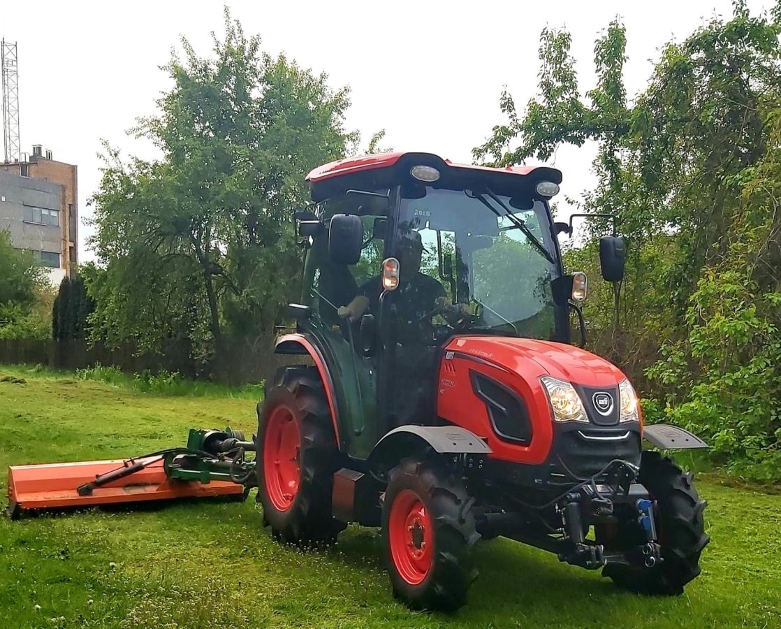 Jēkabpilī sākas zāles pļaušana