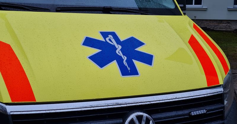 Neretas pagastā auto avārijā cie&scaron; divi cilvēki, policija uzsāk kriminālprocesu