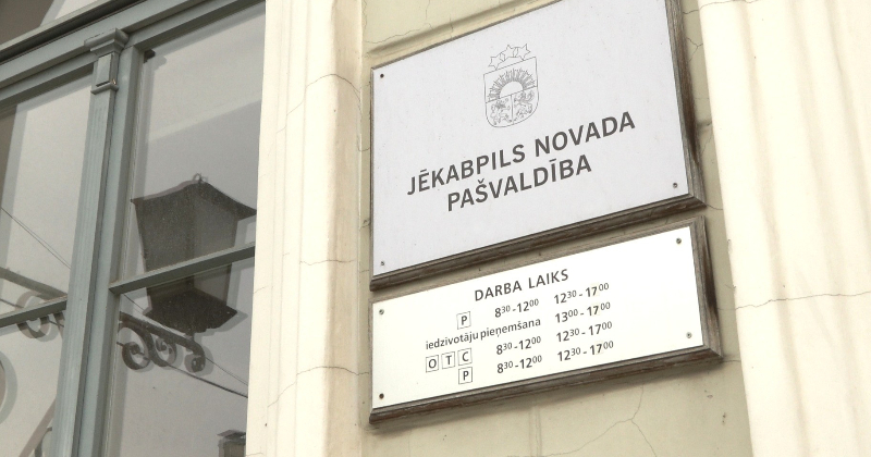 Jēkabpils novadā deviņiem kandidātiem jāizvēlas &mdash; amats vai deputāta vieta
