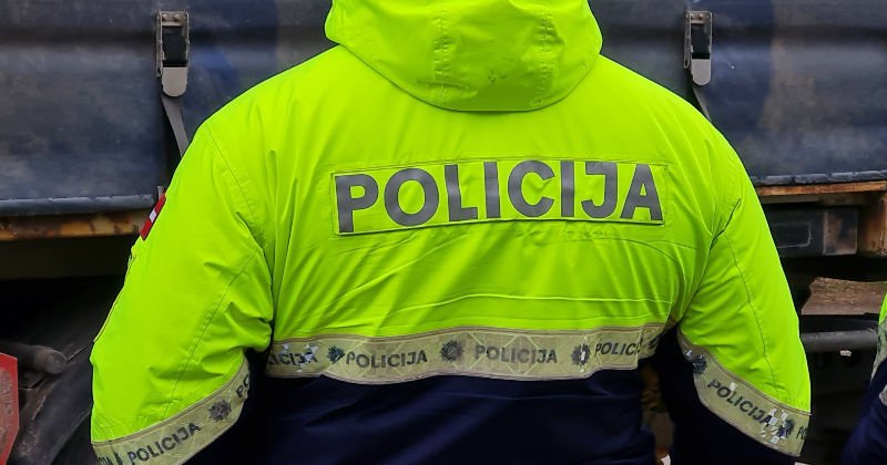 Koknesē iereibis autovadītājs nepakļaujas policijai