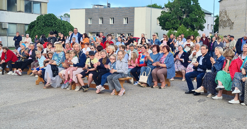 Salas svētku laikā būs slēgts ciema centrālais laukums
